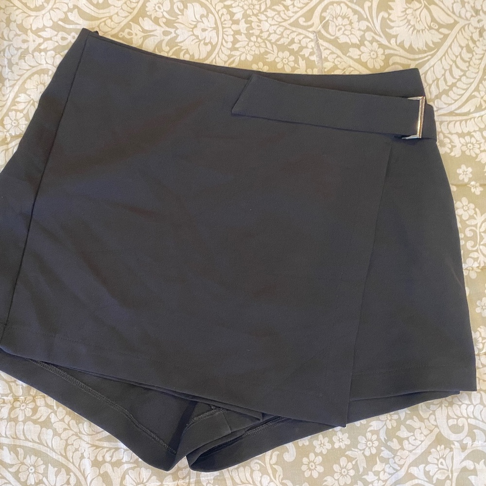 Skirt pants